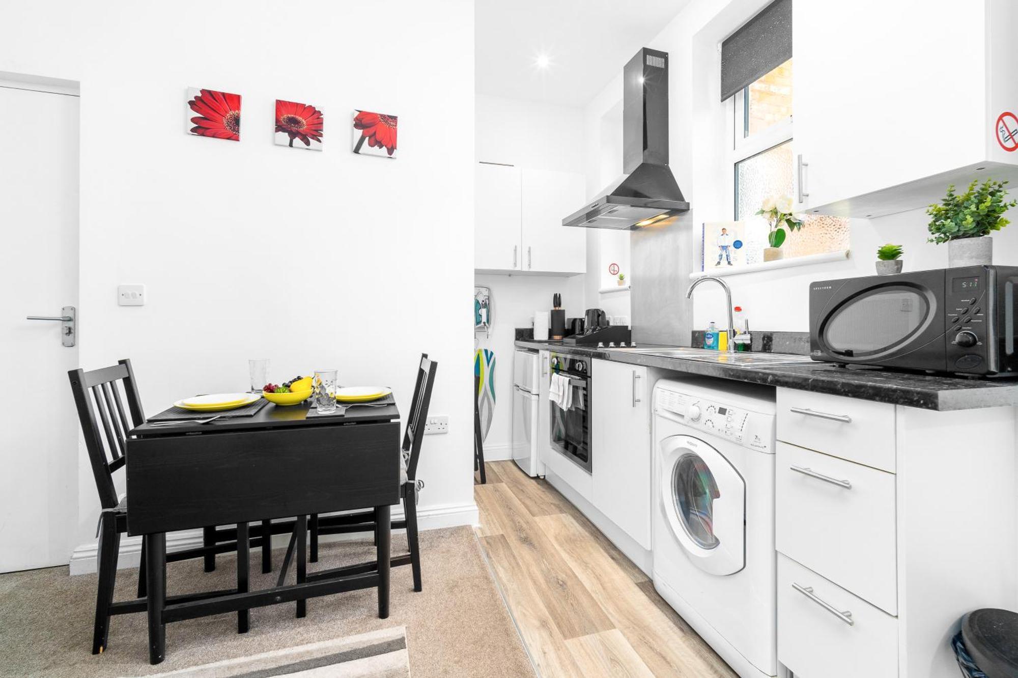 Emerald Delightful Suite Moseley Mews, Birmingham By Staystaycations 外观 照片